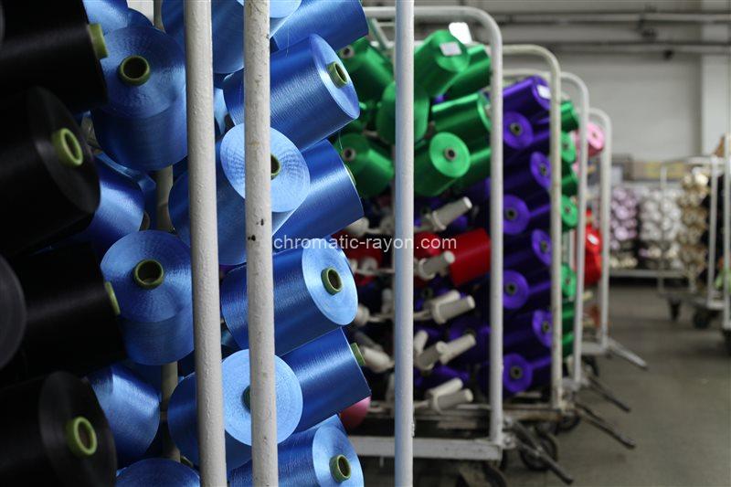 High-quality rayon filament yarn dyed in 150d /300D/600D, more than 2000+ regular color choices, flexible batch size